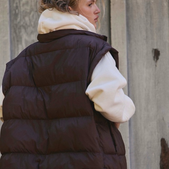 FP Movement In A Bubble Puffer Vest Black Size Medium - Picture 2 of 10